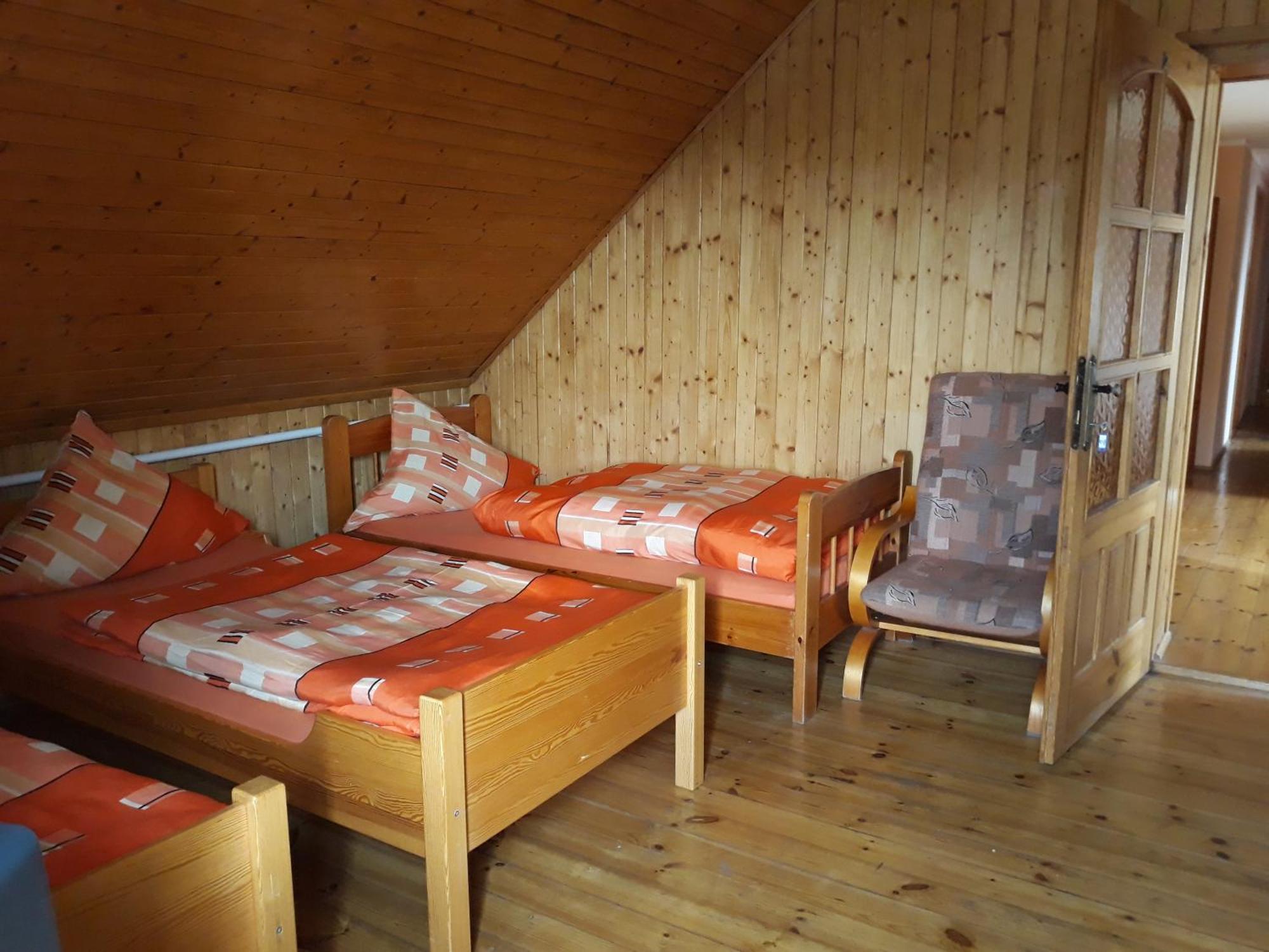 Villa Pod Piramida Ługniany Exterior foto